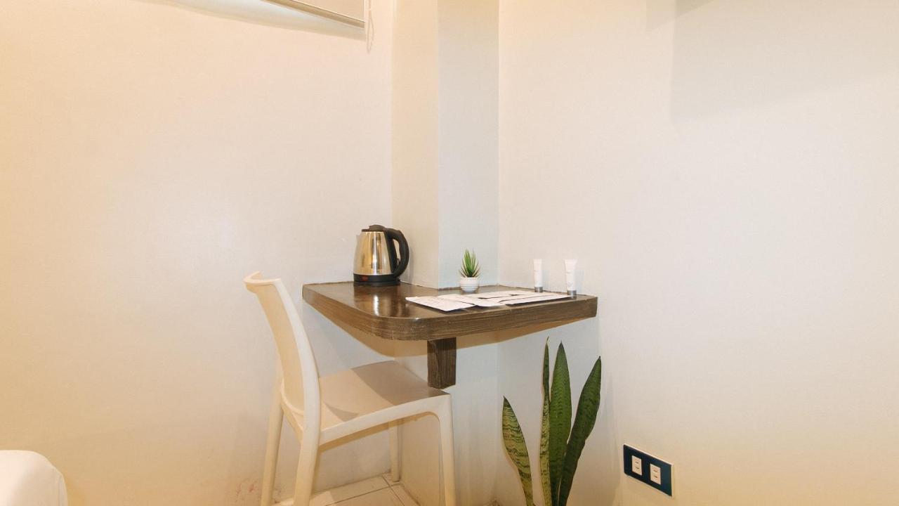 Urbanview At San Antonio'S Place Sampaloc Manila Dış mekan fotoğraf